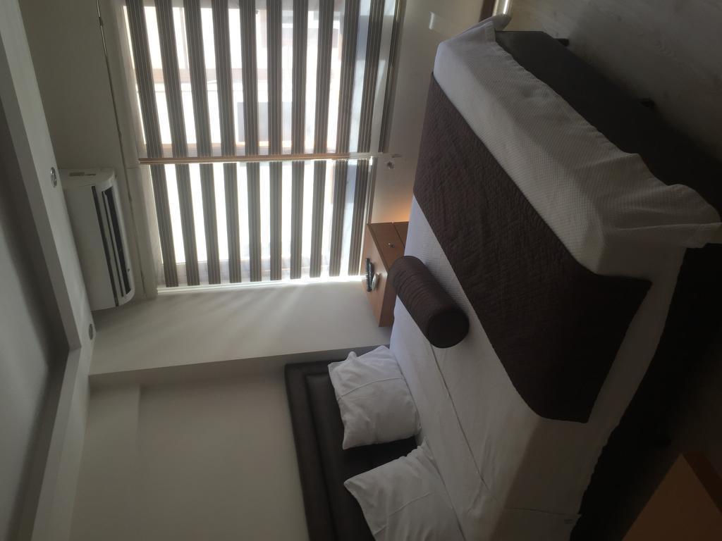 Yayla Hotel Izmir Exterior photo