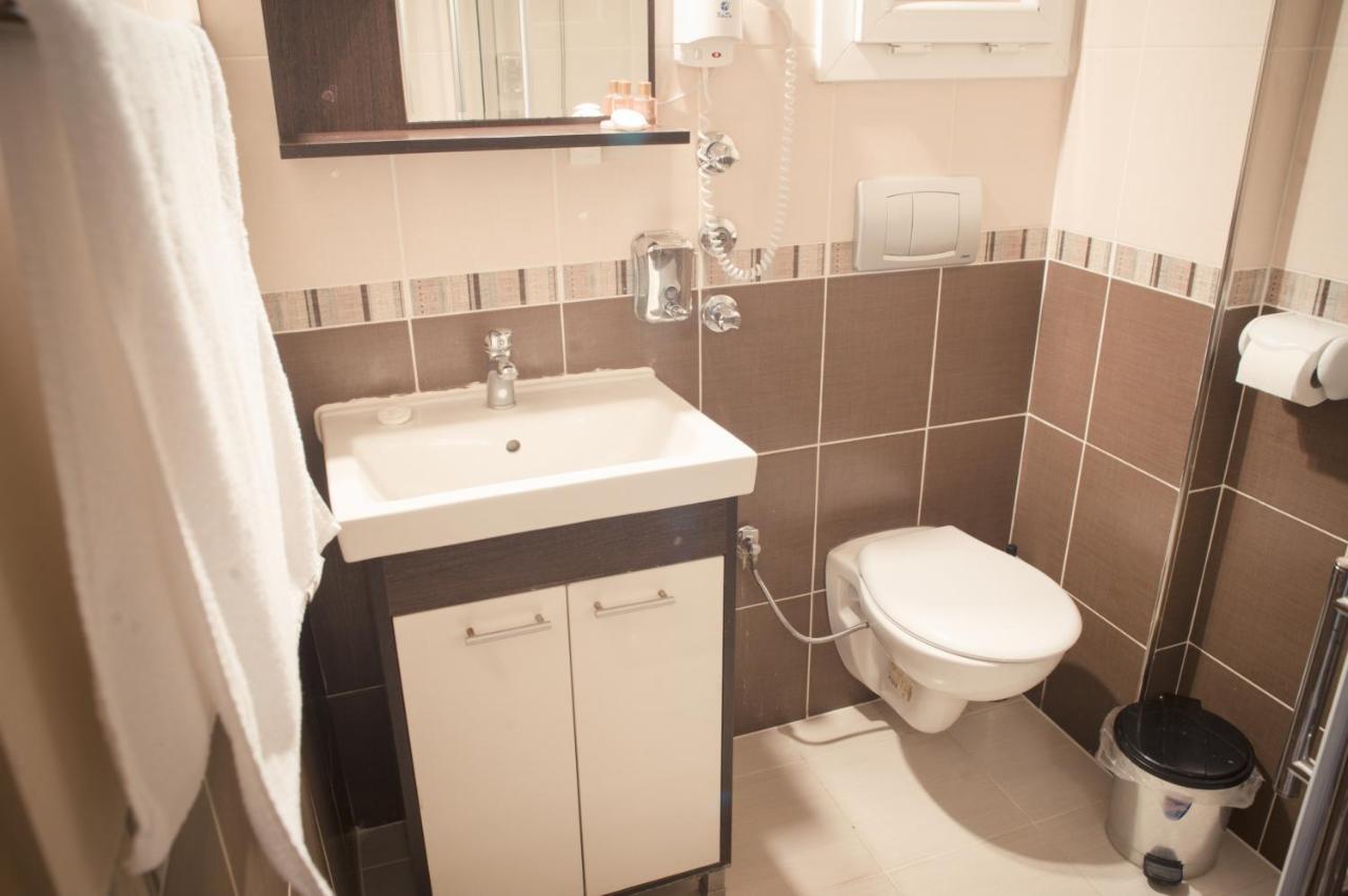 Yayla Hotel Izmir Room photo